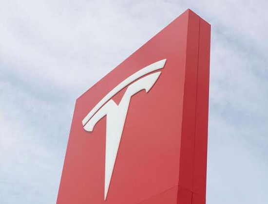 1499739606880050521.jpg 免稅取消 特斯拉在港銷量大跌.jpg