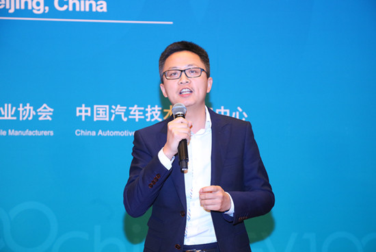 1516508097915064669.jpg 主題峰會1-夏珩-小鵬汽車創始人、總裁(2).jpg