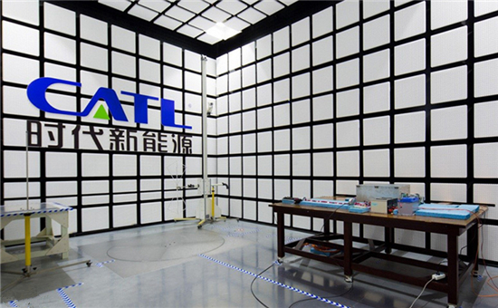 巨頭轉(zhuǎn)身 寧德時代的"時代"能走多遠(yuǎn)? 巨頭轉(zhuǎn)身 寧德時代的"時代"能走多遠(yuǎn)?