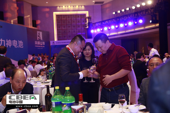 圖文:第三屆“鋰想”峰會(CBIS2018)首日 視覺盛宴太閃耀!