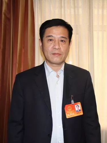 李樹(shù)朋:要加快氫燃料電池汽車示范推廣運(yùn)營(yíng) 李樹(shù)朋:要加快氫燃料電池汽車示范推廣運(yùn)營(yíng)