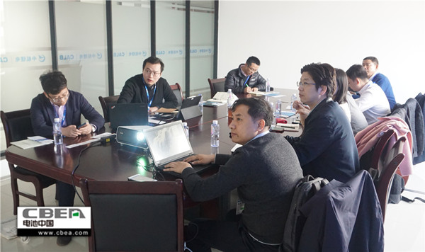 調(diào)研組走進(jìn)中航鋰電科技有限公司