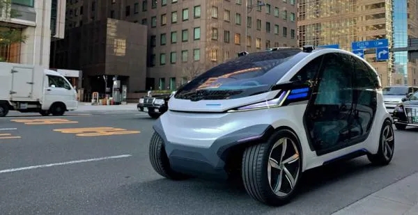 未來(lái)就在眼前:鋰離子電池將為無(wú)人駕駛電動(dòng)汽車(chē)供電 未來(lái)就在眼前:鋰離子電池將為無(wú)人駕駛電動(dòng)汽車(chē)供電