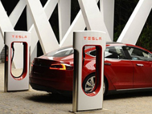 特斯拉有望實(shí)現(xiàn)四大電池突破創(chuàng)新，超越競爭對手