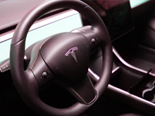 特斯拉“悶聲干大事” 668km長(zhǎng)續(xù)航Model 3月產(chǎn)量接近6000輛