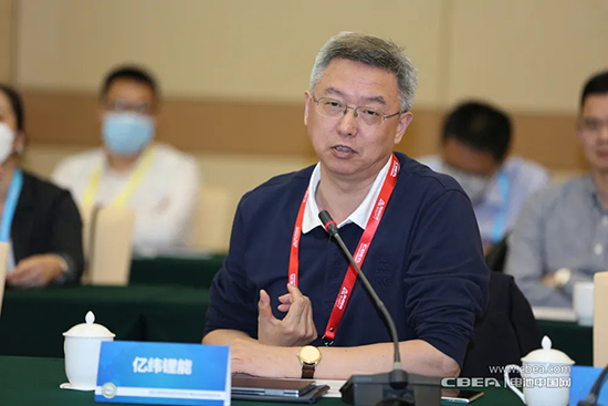 “車電分離”模式可行否?這場閉門會議上產業鏈大佬給出新看法 “車電分離”模式可行否?這場閉門會議上產業鏈大佬給出新看法