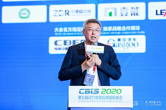 劉金成:軟包三元供貨戴姆勒和現(xiàn)代,方形/48V獲寶馬定點 劉金成:軟包三元供貨戴姆勒和現(xiàn)代,方形/48V獲寶馬定點