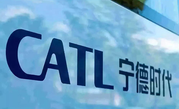 曾毓群:寧德時代動力電池裝機34GWh,連續4年世界第一 曾毓群:寧德時代動力電池裝機34GWh,連續4年世界第一