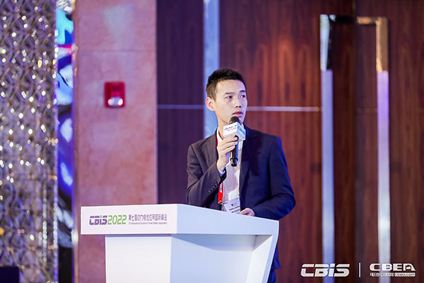 電池/材料/設(shè)備齊突圍,新能源邁向新天地 電池/材料/設(shè)備齊突圍,新能源邁向新天地