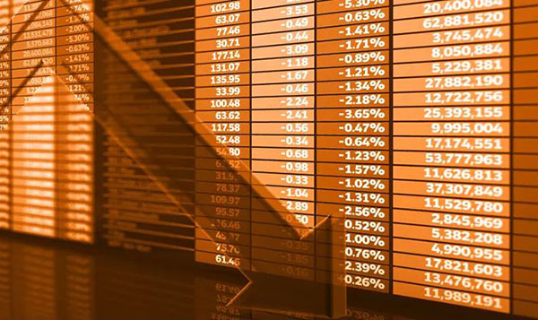 回歸理性,價格跌破15萬元/噸的碳酸鋰 回歸理性,價格跌破15萬元/噸的碳酸鋰