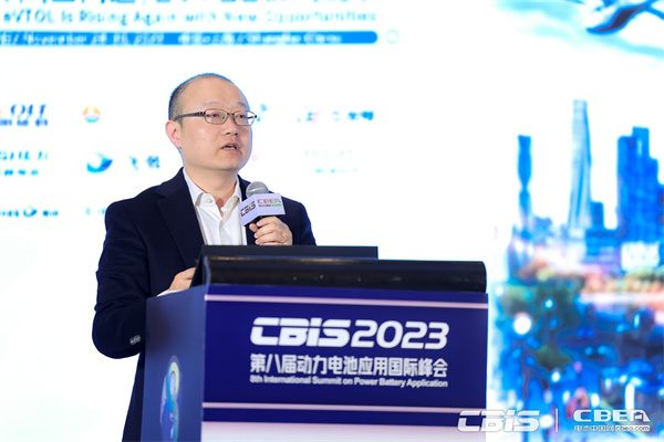 廣州凌頂能源科技有限公司創(chuàng)始人/CEO梅驁博士：高能大圓柱電池在電動航空領(lǐng)域應用的優(yōu)勢與展望