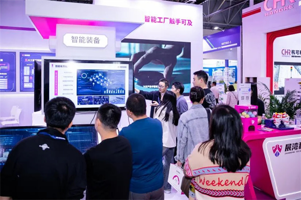 展灣科技亮相CIBF2024,為電池行業注入數智動力