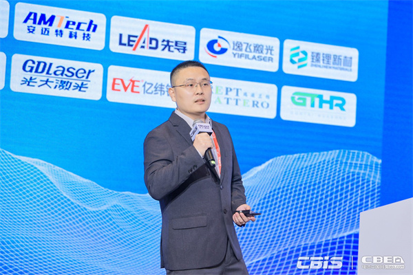 新能源車年產(chǎn)突破1000萬輛,動力電池智造迎來新挑戰(zhàn) 新能源車年產(chǎn)突破1000萬輛,動力電池智造迎來新挑戰(zhàn)