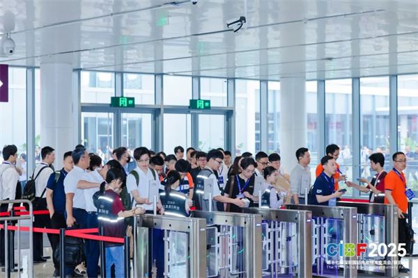 再創(chuàng)新高!參展商超3200家,CIBF2025今日盛大開幕! 再創(chuàng)新高!參展商超3200家,CIBF2025今日盛大開幕!