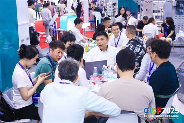 再創(chuàng)新高!參展商超3200家,CIBF2025今日盛大開幕! 再創(chuàng)新高!參展商超3200家,CIBF2025今日盛大開幕!