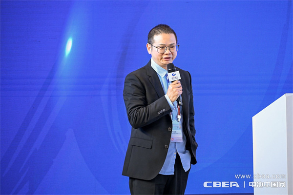 高比能電池攻堅戰!CBIS2025先進電池創新發展論壇在滬舉辦 高比能電池攻堅戰!CBIS2025先進電池創新發展論壇在滬舉辦