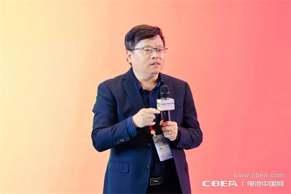 榮耀綻放,開啟新能源電池產(chǎn)業(yè)輝煌新征程 榮耀綻放,開啟新能源電池產(chǎn)業(yè)輝煌新征程